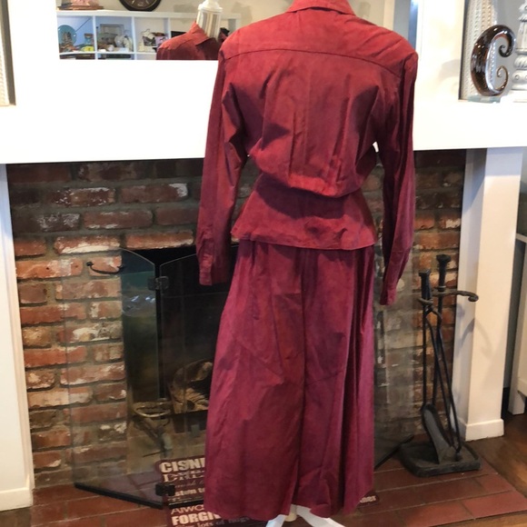 Wilson Vintage Suede flowing skirt and jacket - Picture 5 of 16